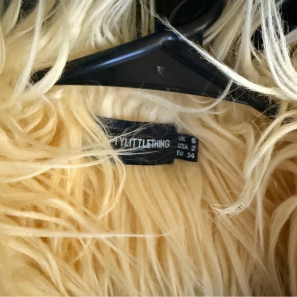 Pretty little thing yellow Faux Fur jacket - Picture 8 of 8